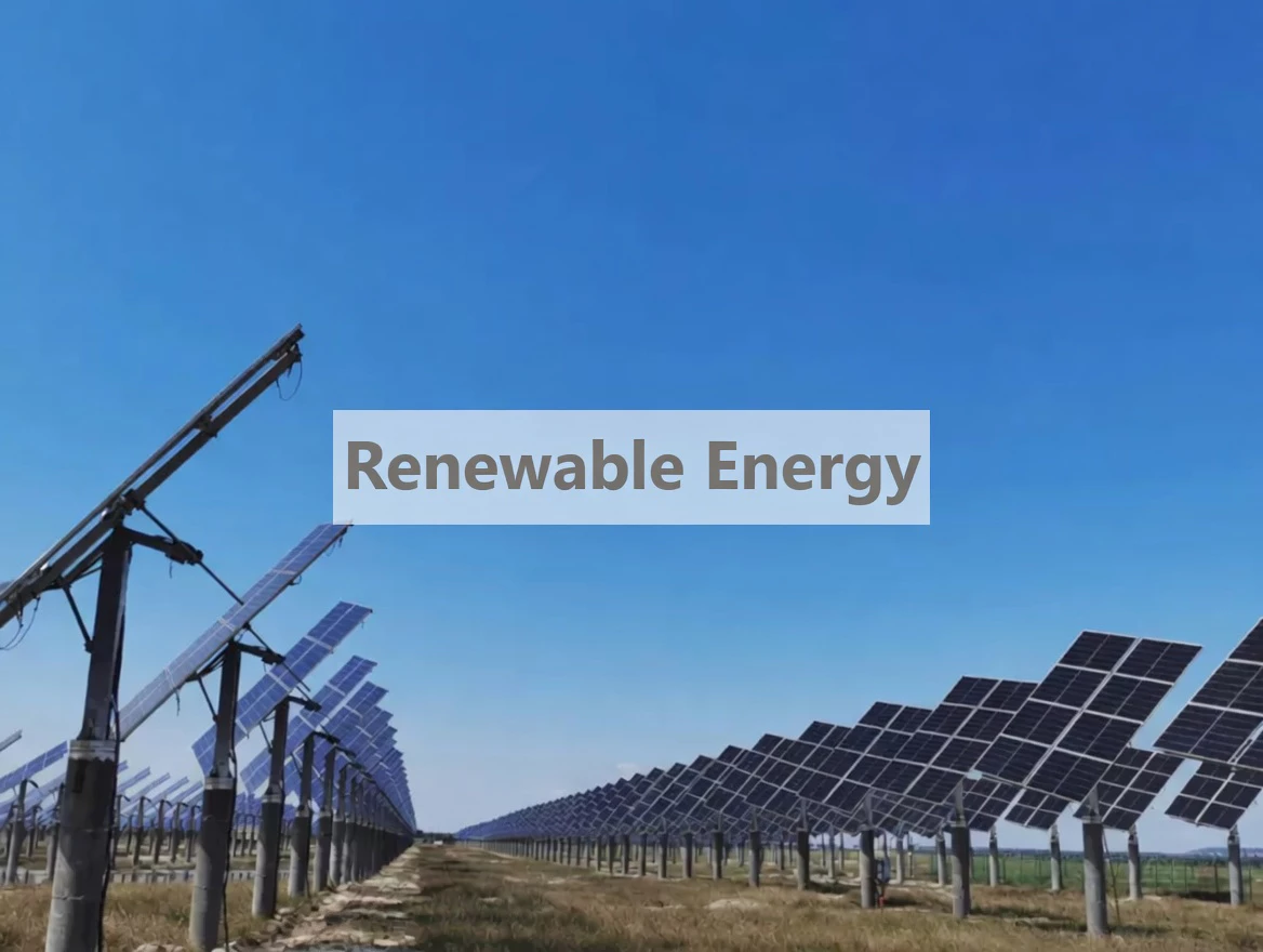 Worm reducer in solar panel tracking system